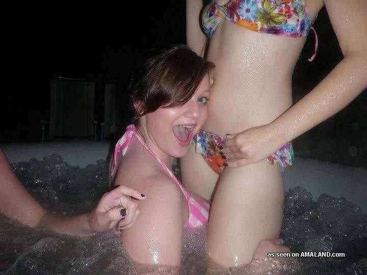 SKINNY DIPPING NUDE Pamela Anderson Nude Boobs