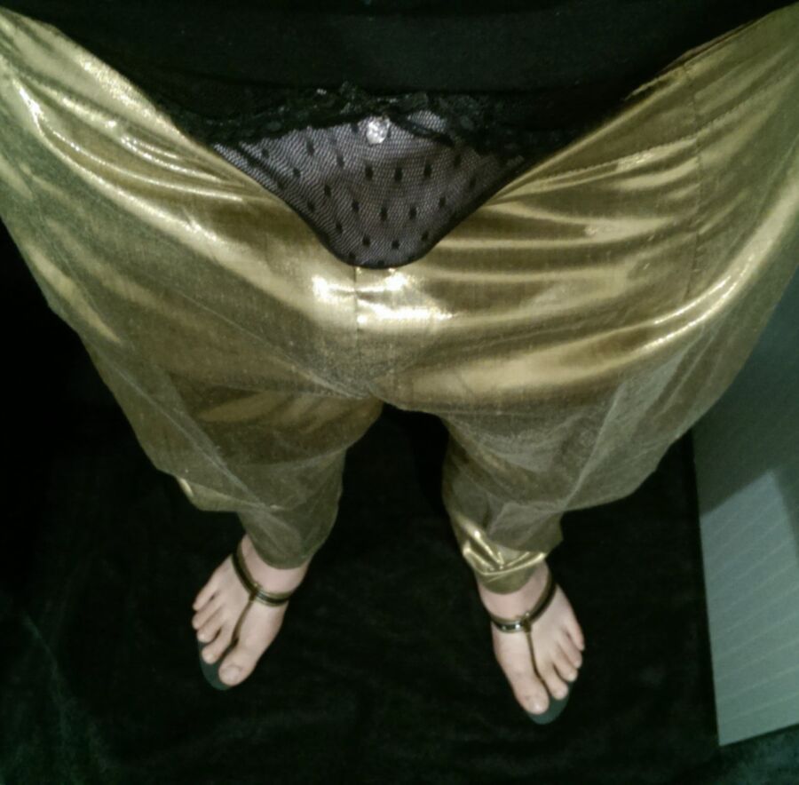 golden pants! Come suck me, someone message me for fun 13 of 15 pics