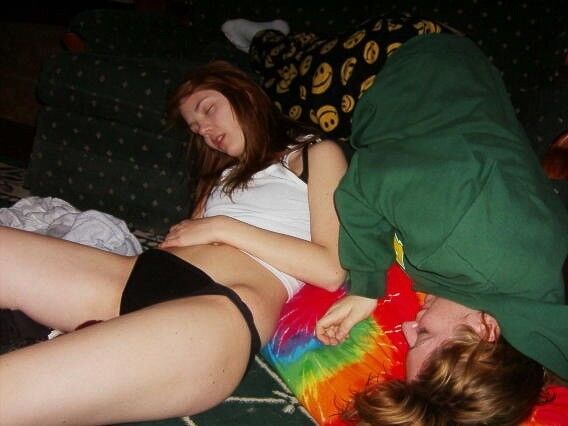 Free porn pics of Drunnk & passed out Sluts 15 of 100 pics