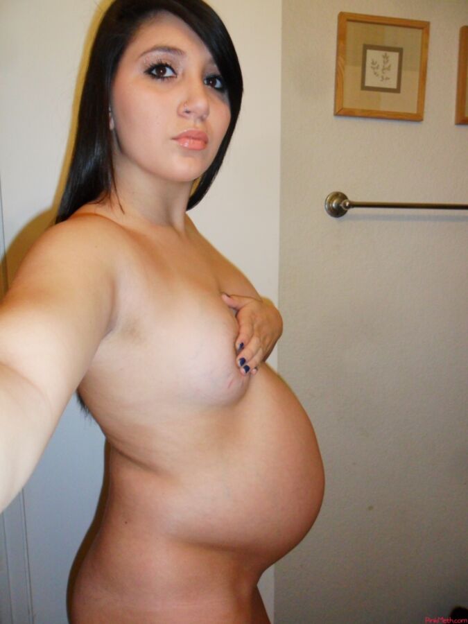 Free porn pics of Lisa Marie hot pics pregnant 4 of 9 pics