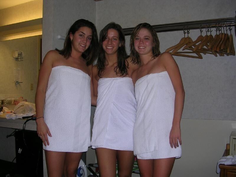 Free porn pics of Toweling Inferno.. 21 of 53 pics