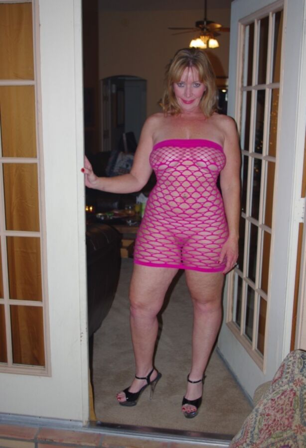 Free porn pics of Auntie Sam Was Always Nicely Dressed When I Visited 7 of 75 pics