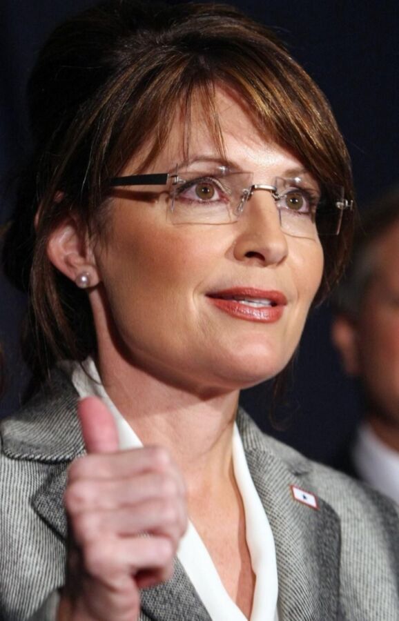 Free porn pics of Love masturbating to conservative Sarah Palin 16 of 50 pics