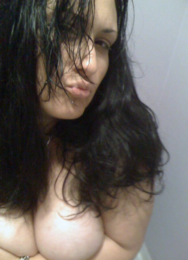 Free porn pics of fresh out of the shower :)  1 of 2 pics
